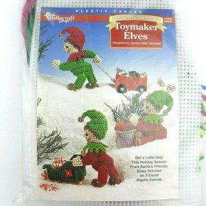 Needlecraft Shop Christmas Trimmings Toymaker Elves Plastic Canvas